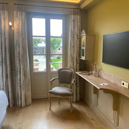 Bed & Breakfast La Petite Lucie Honfleur