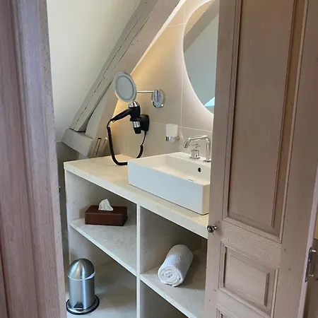 Bed & Breakfast La Petite Lucie 3*