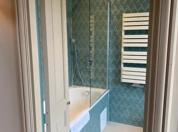 La Petite Lucie Bed & Breakfast